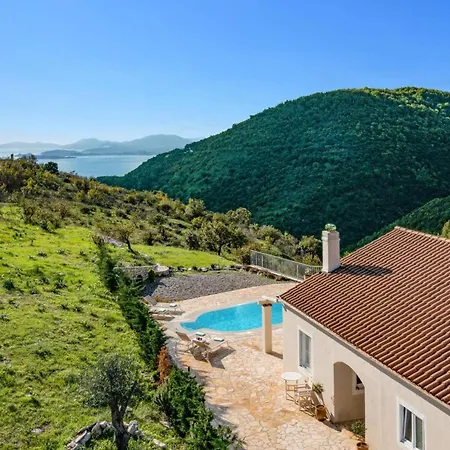 Villa Socrates By *